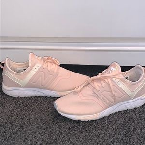 Pink new balances - never worn
